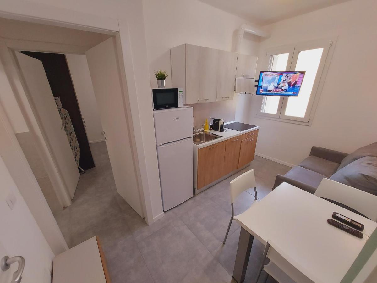 Residenza Delizia Camere & Appartamenti "Residenze Del Cuore" Verona Exteriér fotografie