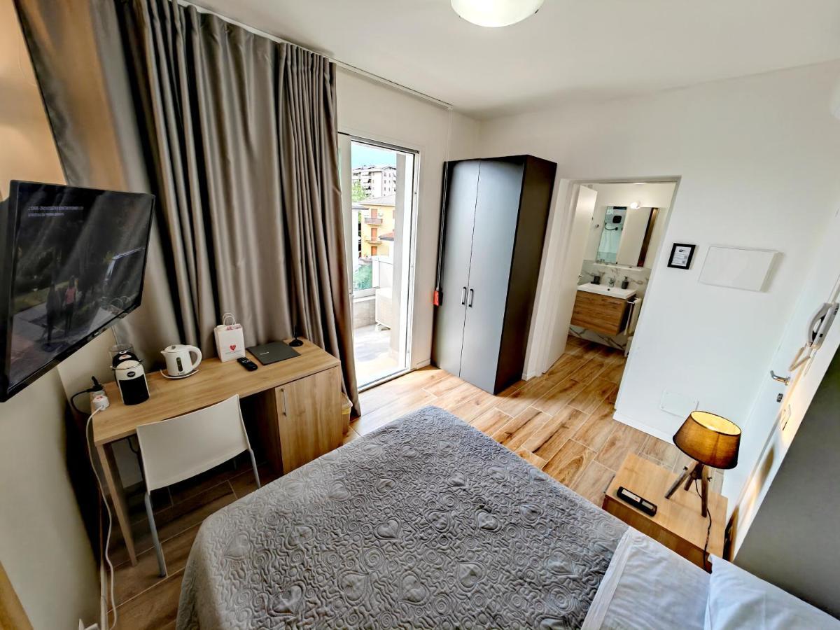 Residenza Delizia Camere & Appartamenti "Residenze Del Cuore" Verona Exteriér fotografie